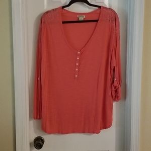 Light weight long sleeve blouse